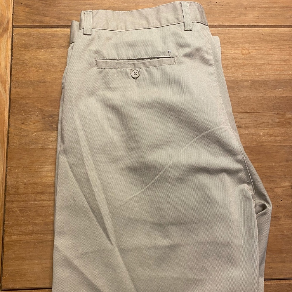 Men’s khakis
